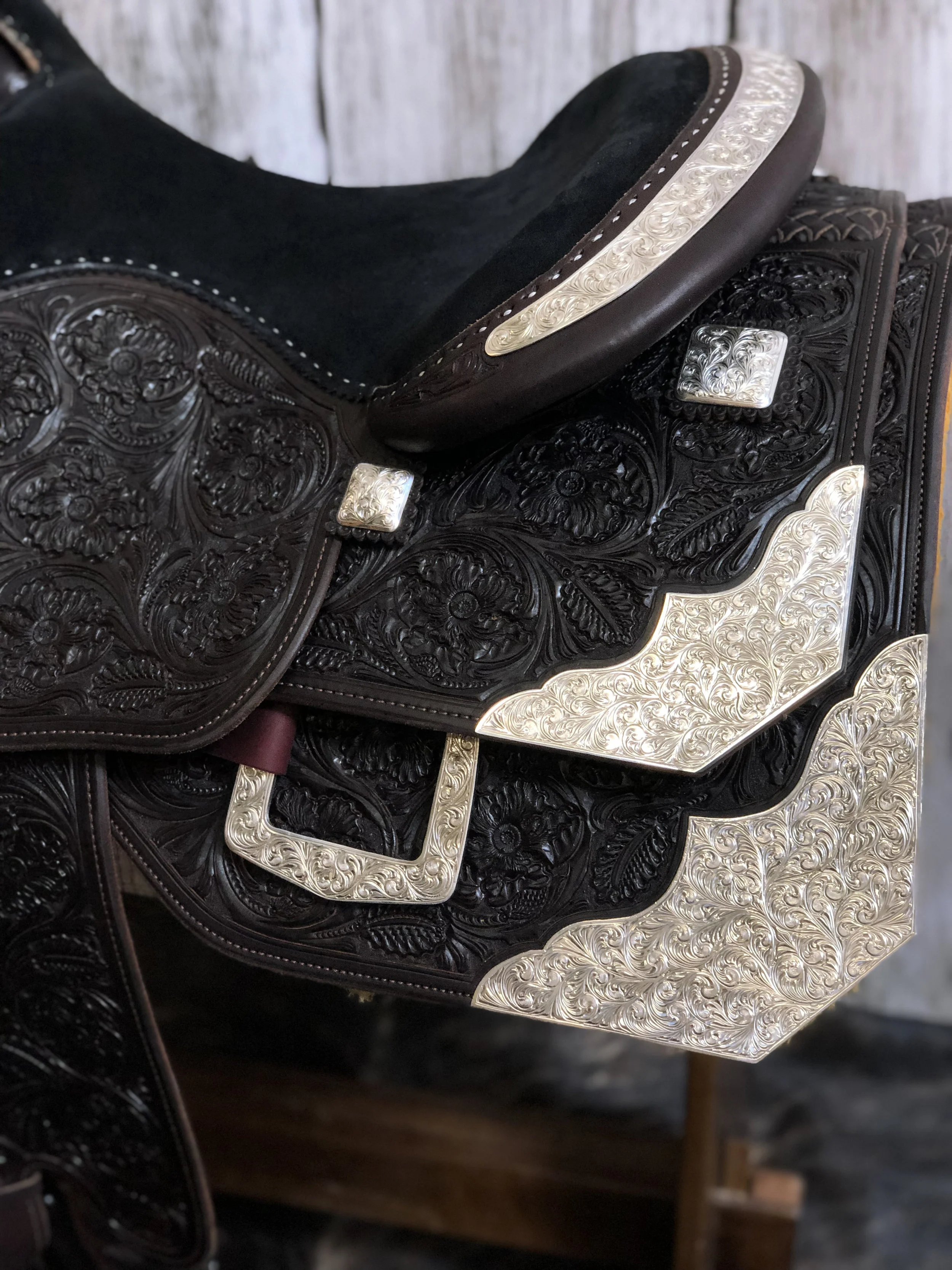 Silver Show Saddle