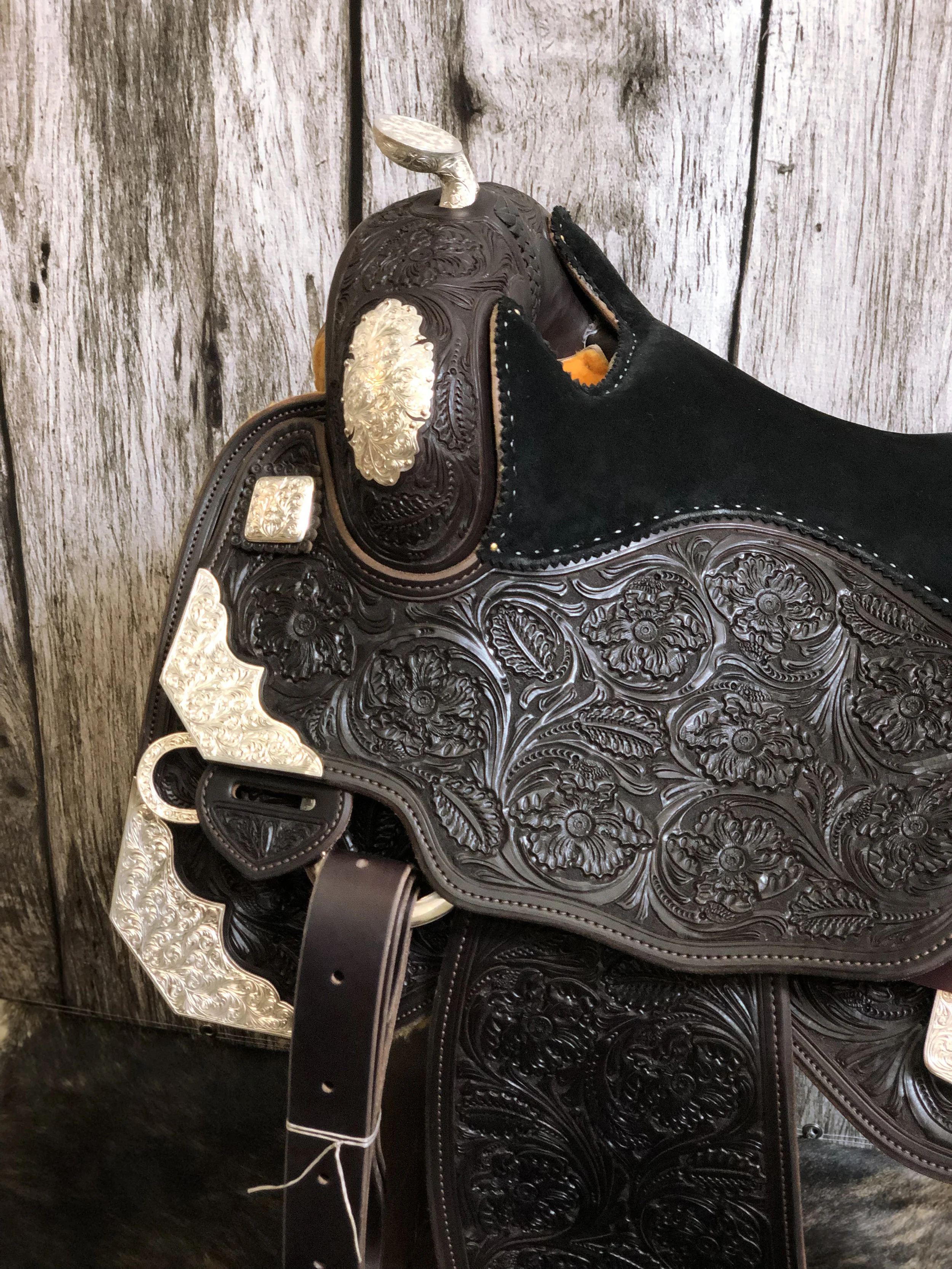 Silver Show Saddle