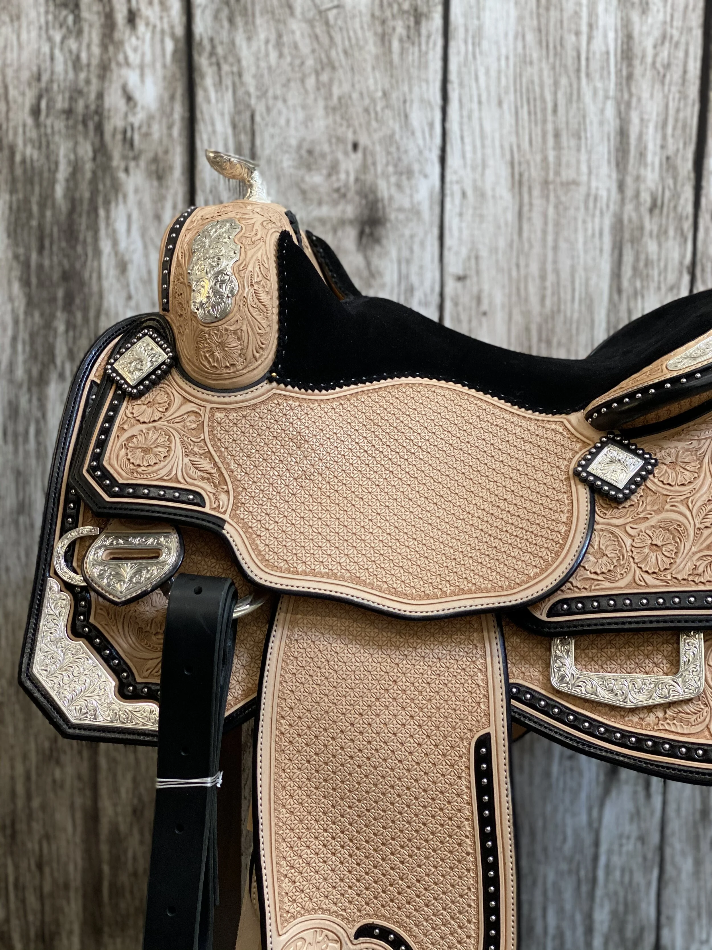 Silver Show Saddle