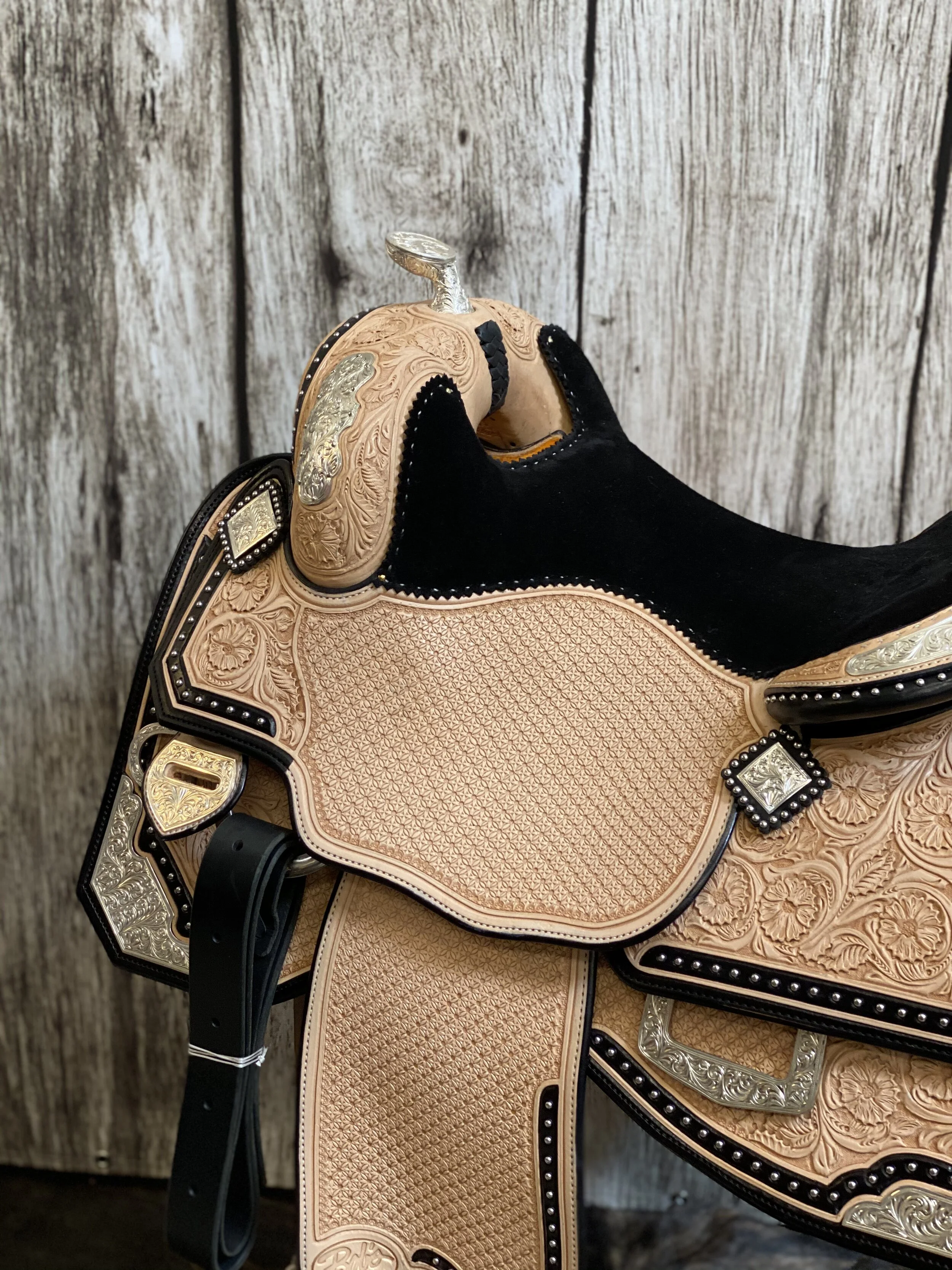 Silver Show Saddle