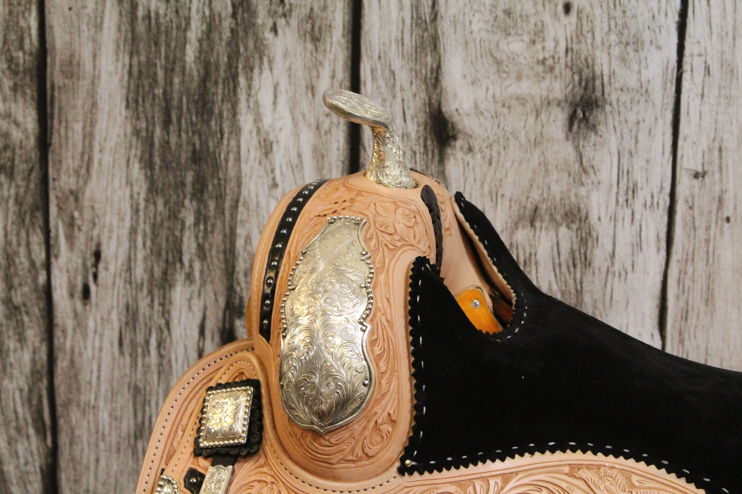 Silver Show Saddle